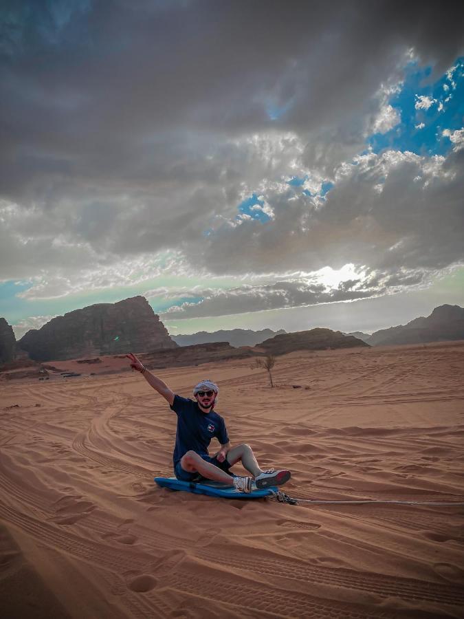 Tower Rum Camb Wadi Rum Esterno foto