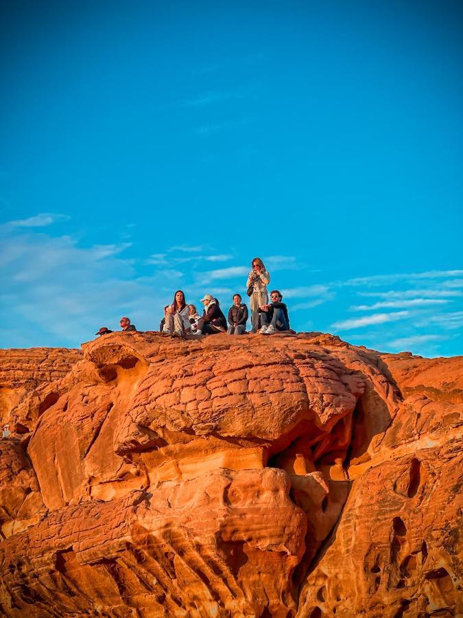 Tower Rum Camb Wadi Rum Esterno foto