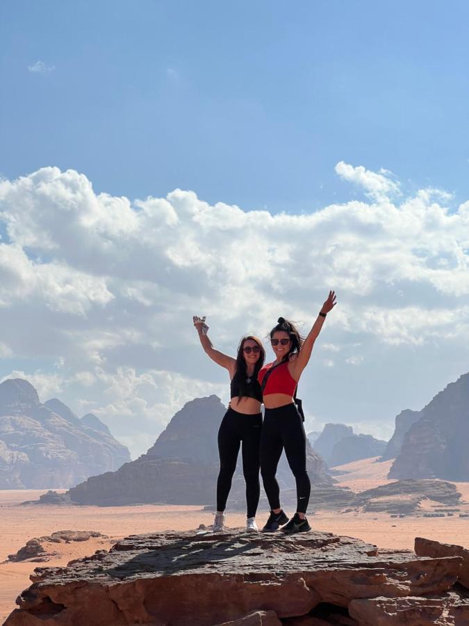 Tower Rum Camb Wadi Rum Esterno foto